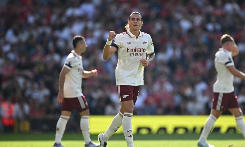 Arsenal beat Man Utd 1-0 on opening weekend of Premier League