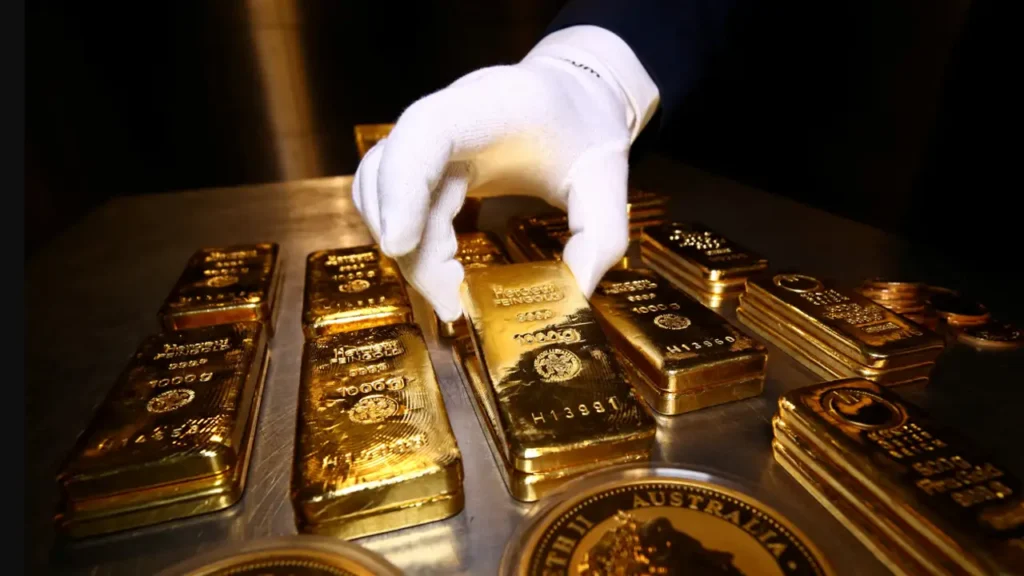 Gold price in global and Pakistani market