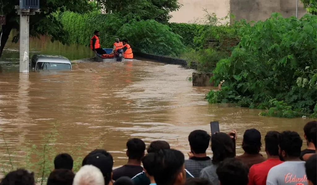 Fresh monsoon system starts affecting flood-hit Punjab
