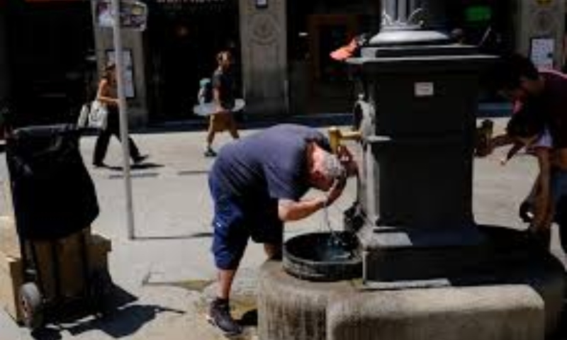 Spain experiences most intense heatwave on record