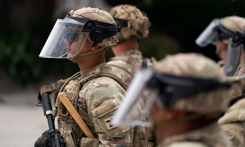 Trump announces deployment of National Guard in Washington