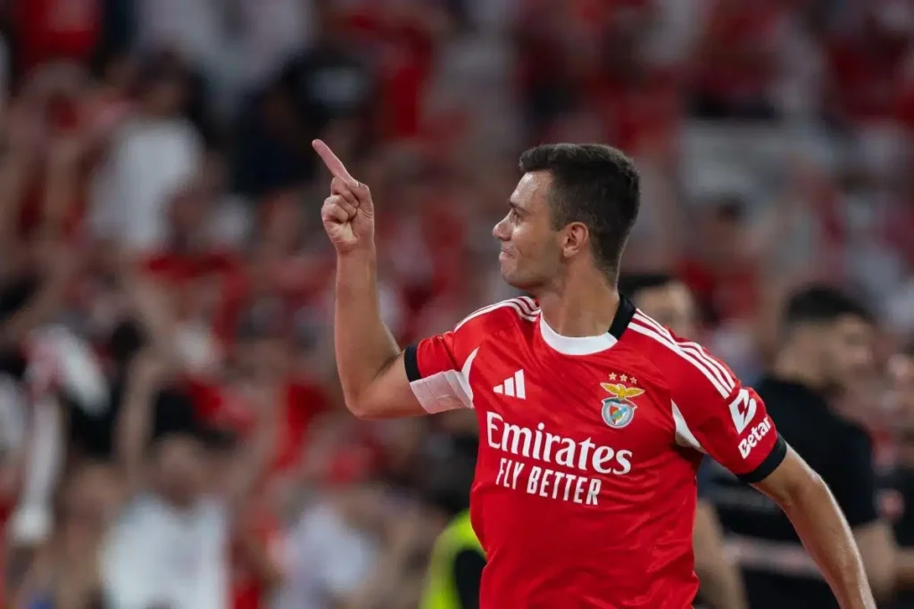 Benfica advanced to the playoff stage of the UEFA Champions League qualifiers after defeating Nice 2-0 at the Estadio da Luz.
