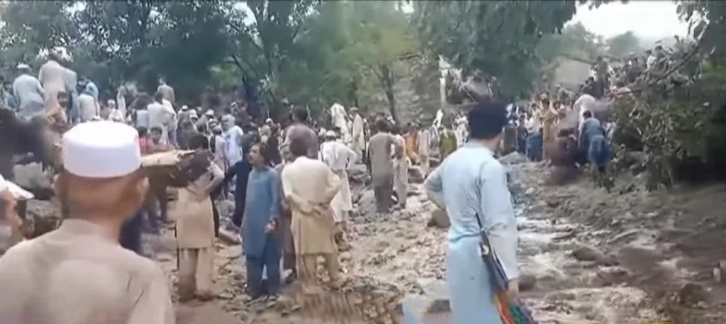 KP floods leave 386 dead, cause Rs20bn losses