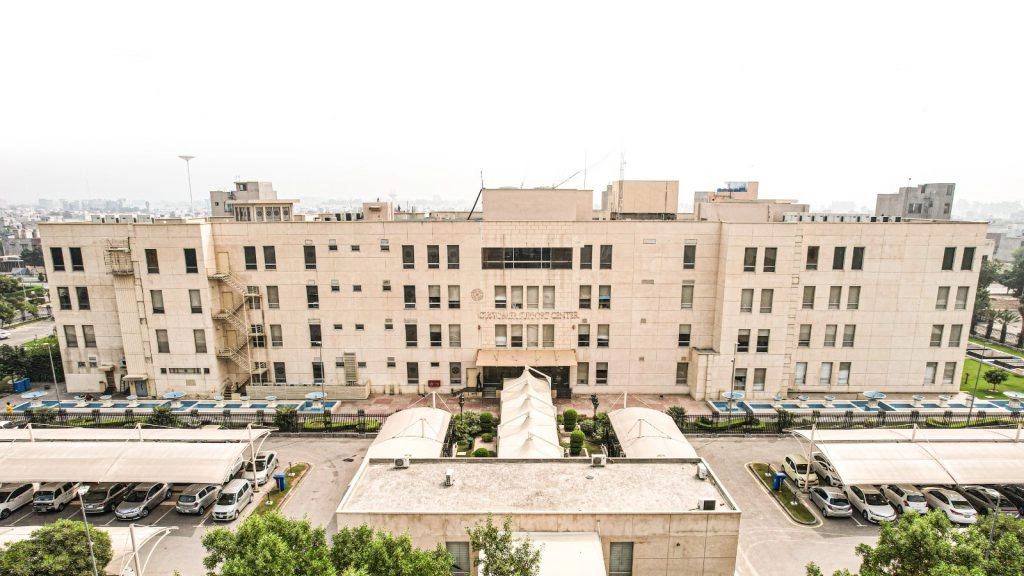 The Bahria Town Head Office in Phase 8, Rawalpindi and Islamabad reopened after being closed by the Punjab Health Department.