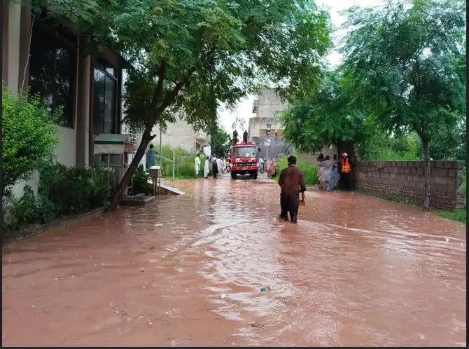 rescue operation in Chatta Bakhtawar