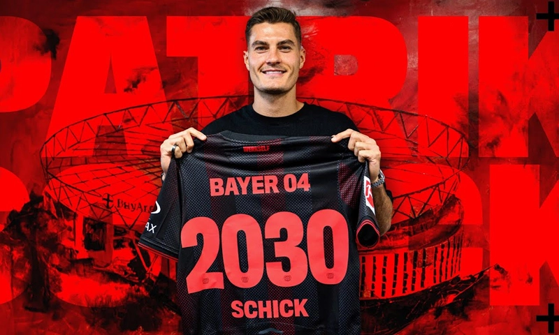 Schick and Bayer Leverkusen contract