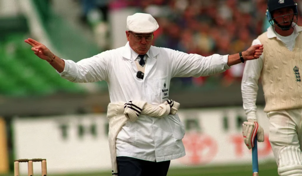Former cricket umpire Dickie Bird dies at 92