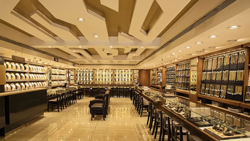 Gold price in Pakistan at record high