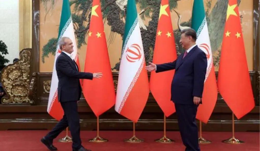 China reassures Iran of supporting right to civilian nuclear energy