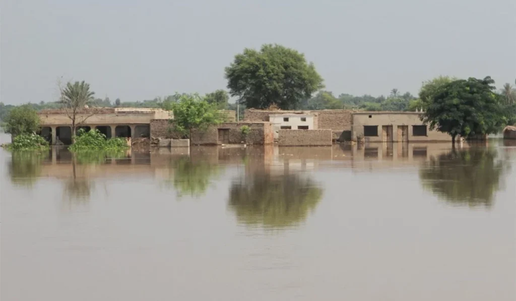 Rains compound situation as Chenab, Sutlej inundate more land
