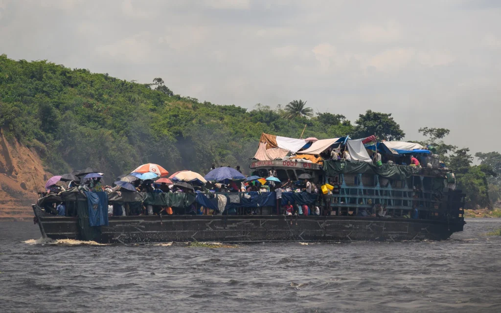 Over 100 dead as Congo river boat catches fire