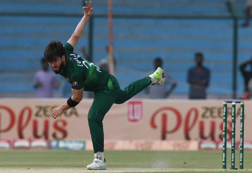 Usman Shinwari retire