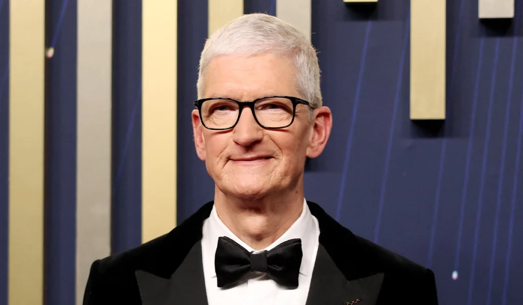 Apple promises to boost China investment amid Trump tariffs