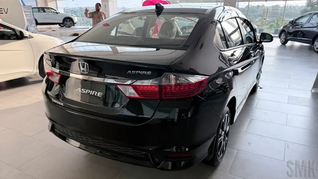 Car sales in Pakistan