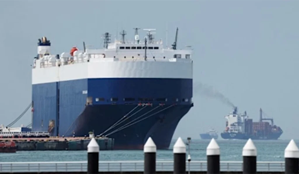 Arctic voyage: Chinese freighter halves EU delivery time