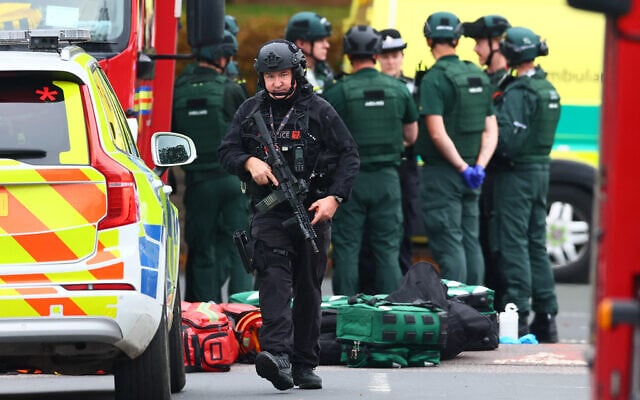 Two killed in Manchester synagogue attack