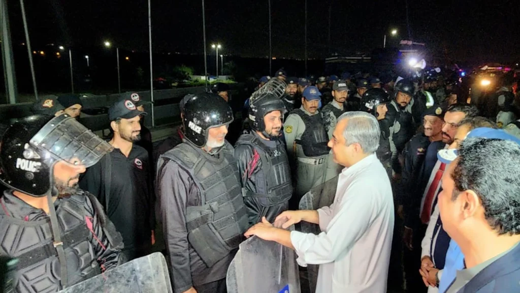 TLP protest heads towards Islamabad