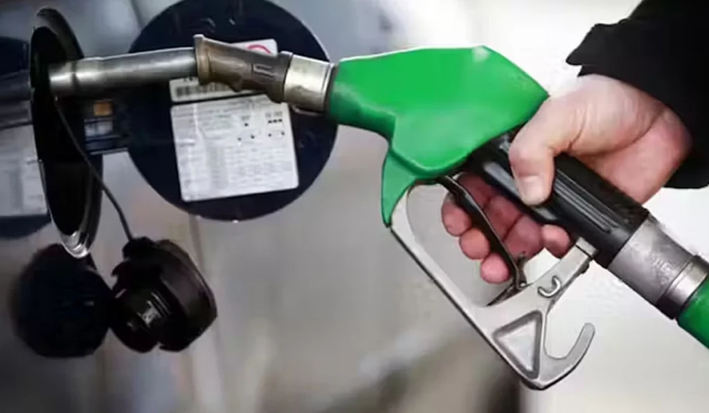 Petrol price cut to Rs263.02 per litre