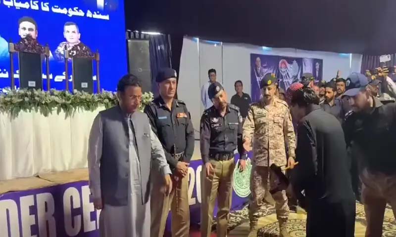 72 most wanted bandits lay down arms