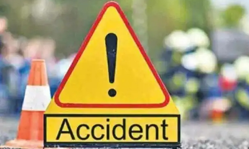 Islamabad: One dead, one injured as racing cars hit motorcyclists