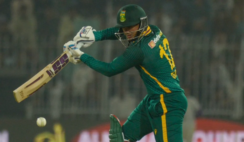 South Africa defeat Pakistan by 8 wickets to level ODI series