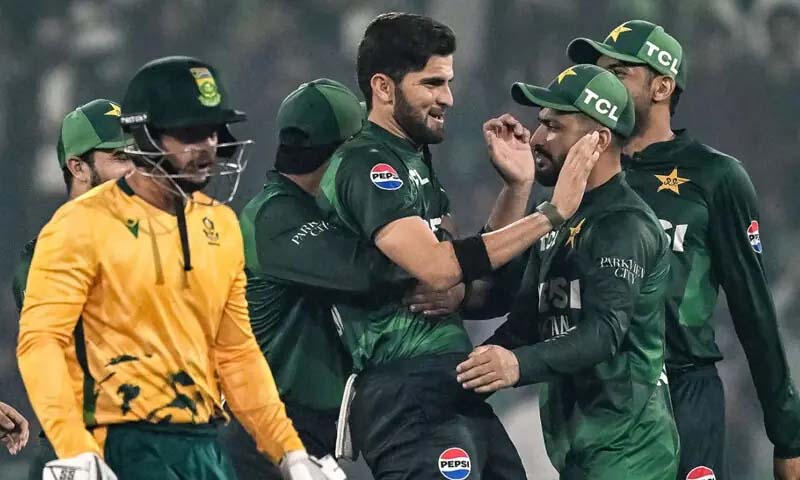 Pakistani bowlers shine