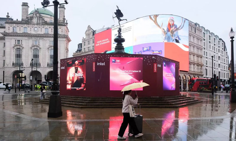 UK weather warning as '20-day deluge' expected before Christmas