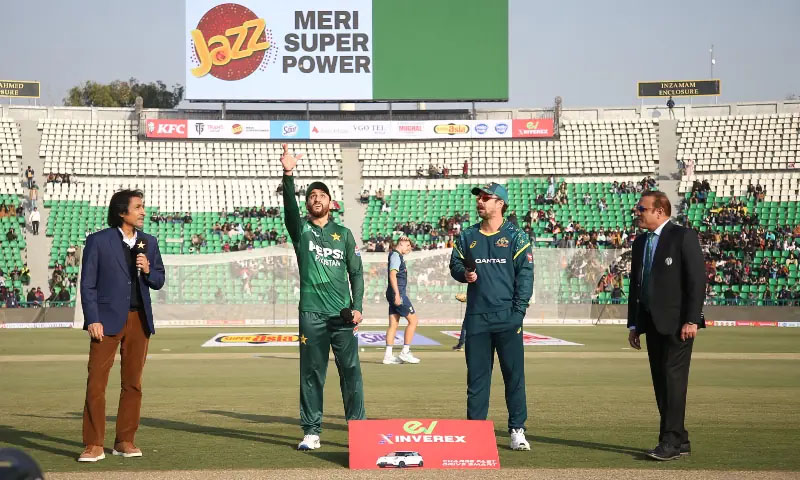 Pakistan win toss, opt to bat first against Australia in Lahore T20 opener