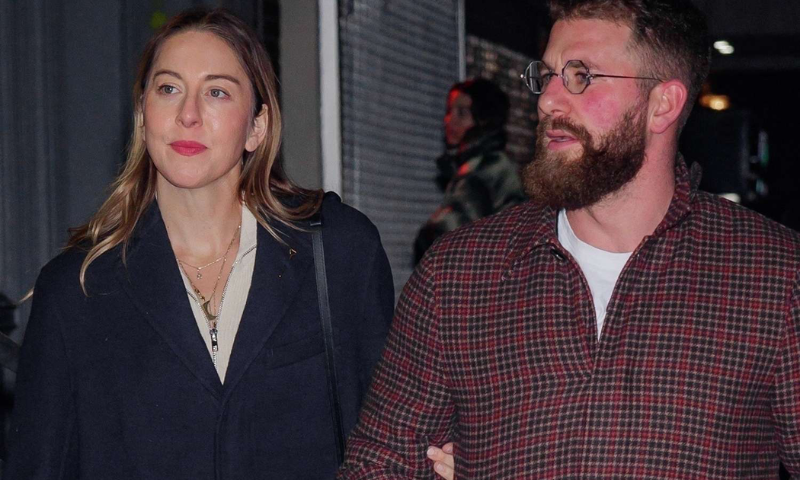 Este Haim and Jonathan Levin