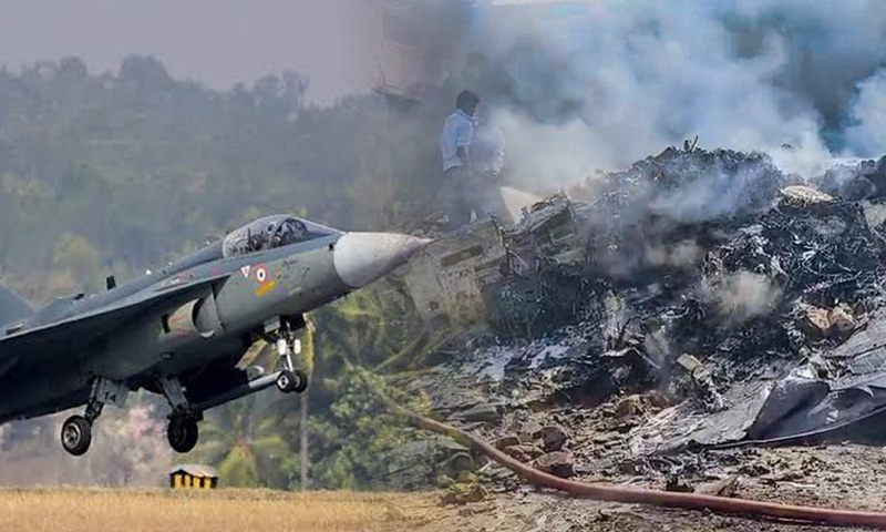 Indian plane crashes
