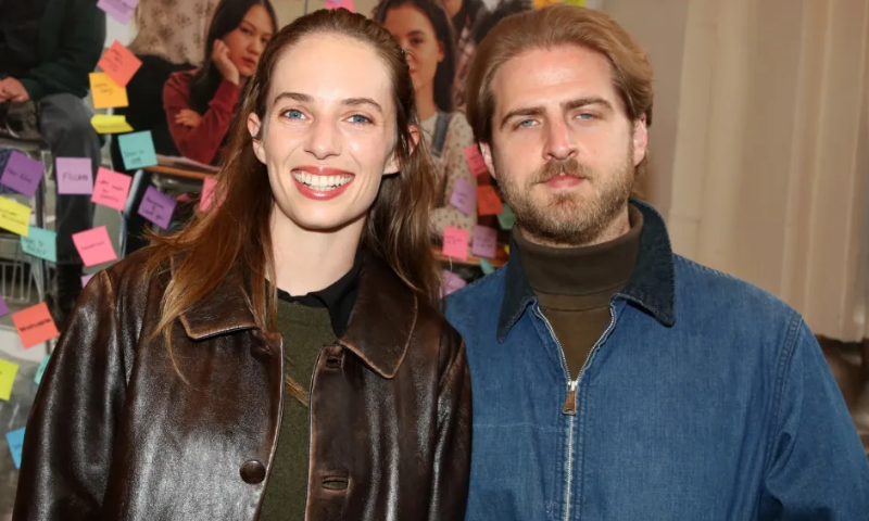 Maya Hawke marries Christian Lee Hutson
