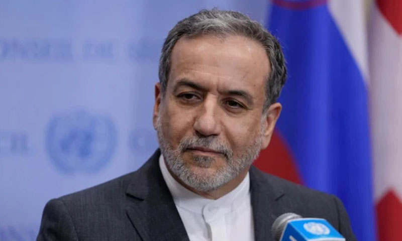 Iran FM thanks Pakistan govt, people for support amid regional conflict