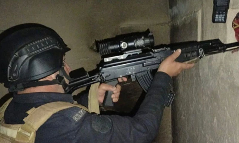 Police foil militant assaults on two posts in KP