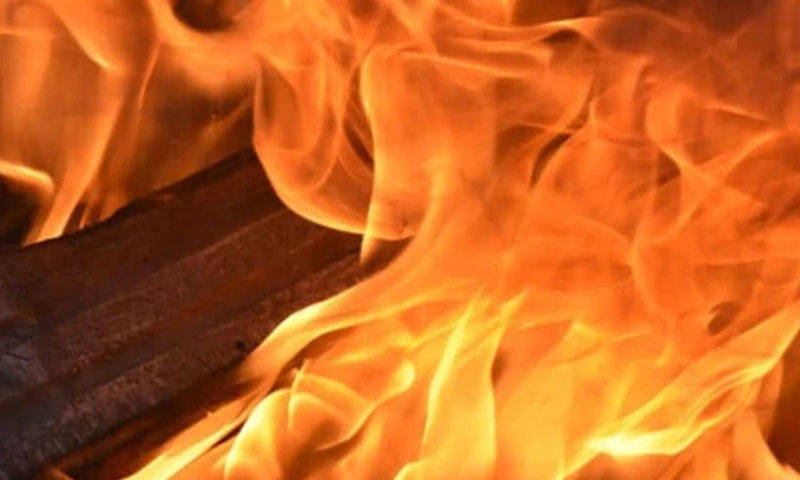 Man held for setting wife, three daughters on fire over delayed meal