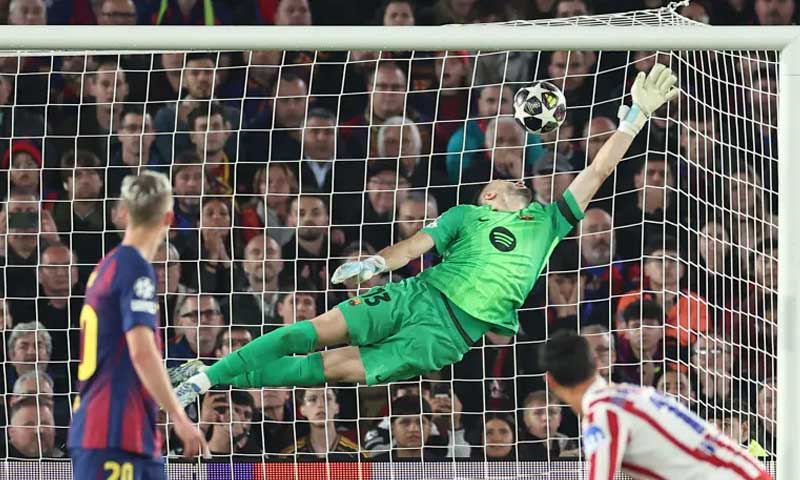 Atletico Madrid Stuns Barcelona at Camp Nou with Crucial Champions League Victory