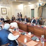 Pakistan announces closure of markets, shops at 8pm