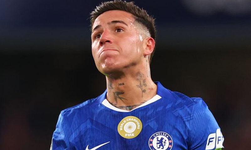 Chelsea drop Enzo Fernandez
