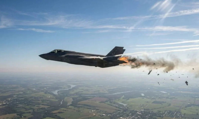 US confirms fighter jet shot down over Iran; search under way for crew