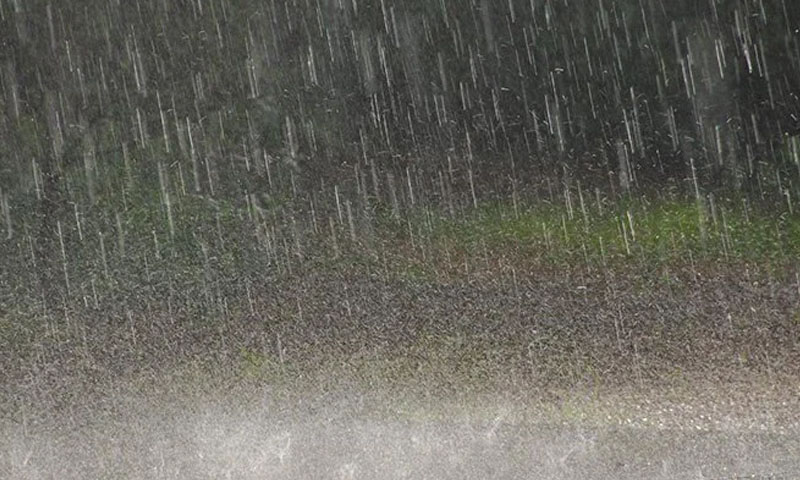 Rain and hailstorm lash Islamabad, more showers forecast