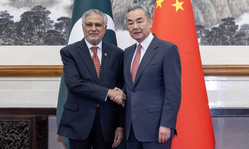Pakistan, China reaffirm strategic ties, discuss regional peace efforts