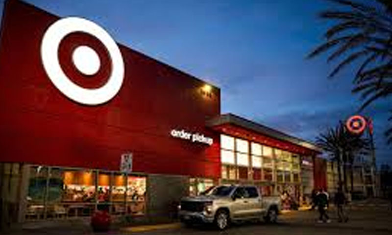 TGT stock surpasses Wall Street projections as quarterly earnings rise