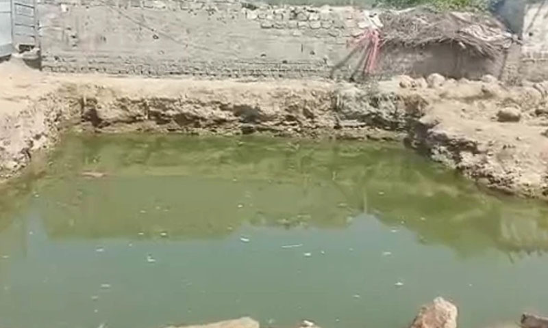 Two children drown in water-filled pit on vacant plot in Karachi