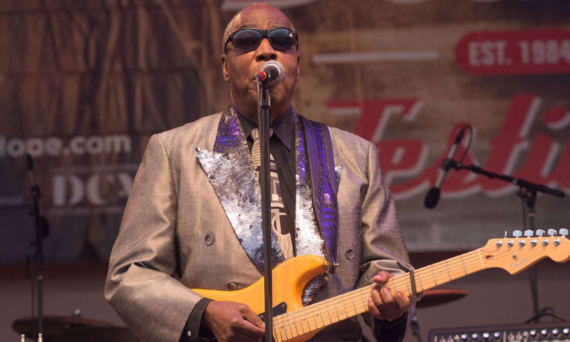 Clarence Carter