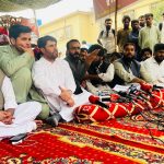Balochistan doctors expand protest, seek judicial inquiry into acid attack on female medic