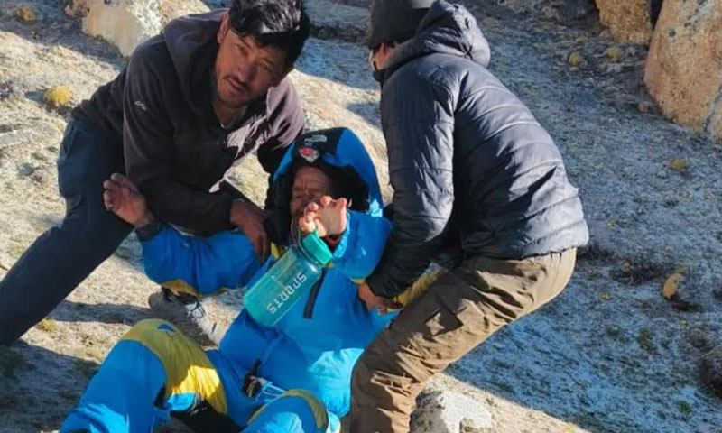 Nepali Everest climber found alive six days after missing
