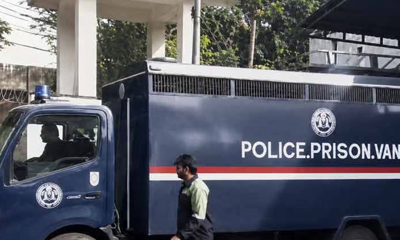 14 Adiala jail prisoners escape after blinding police officials with chili powder