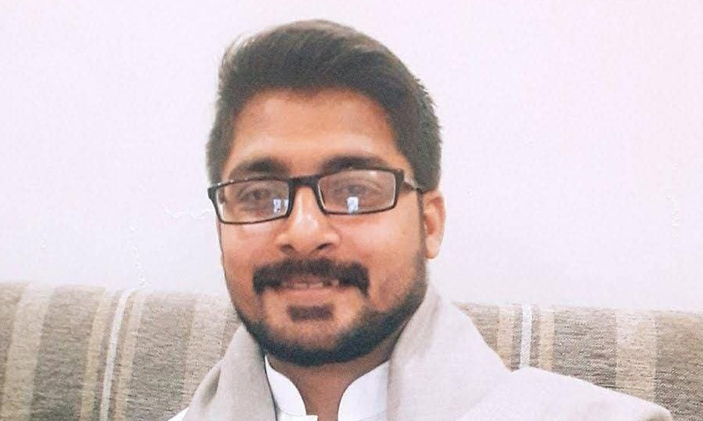 HUM Network staffer succumbs to injuries after water tanker hits motorcycle in Karachi