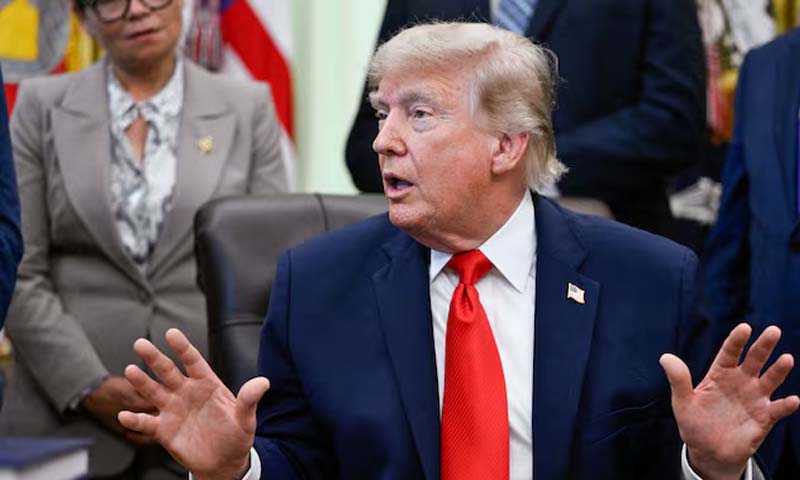 Trump forecasts Sunday Iran deal signing as Tehran urges caution over timing