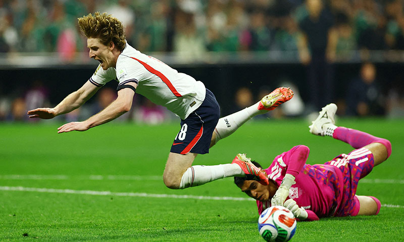 England survive Mexico thriller to reach FIFA World Cup quarter-finals