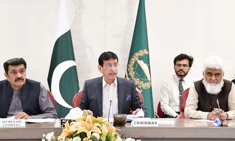 Lawmakers slam poor mobile service, urge govt to bring Apple to Pakistan
